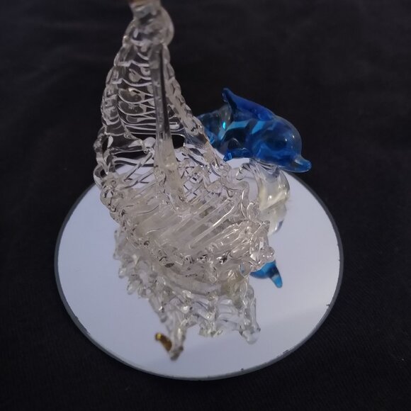 Miniature Dolphin Trinket - Picture 3 of 4